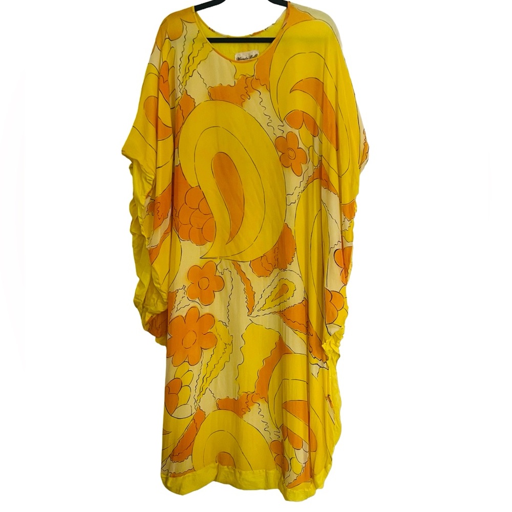 ❌SOLD❌ VntgVibrant Wanda Belli Caftan Psychedelic Raw Silk Butterfly Alva Flaws